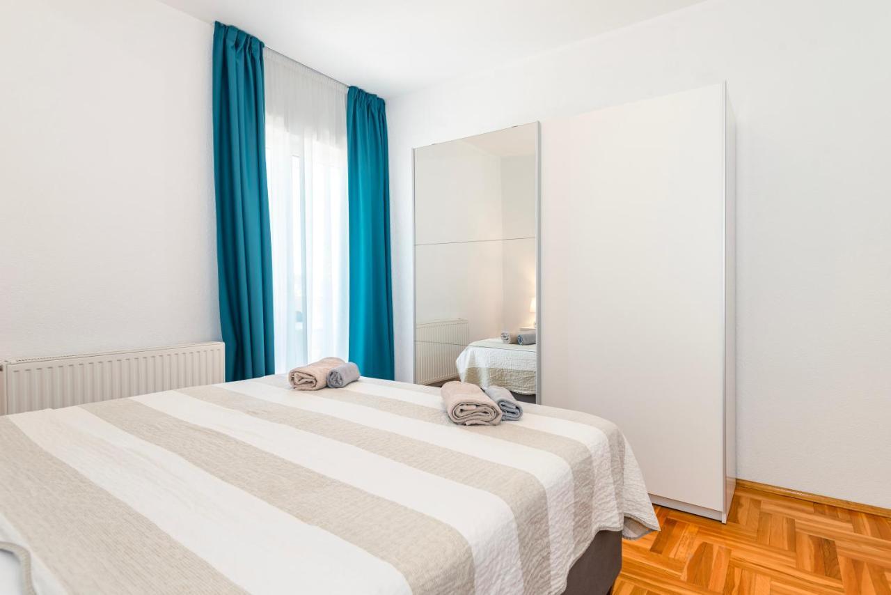 Apartments Plavi Biser Шибеник Екстер'єр фото