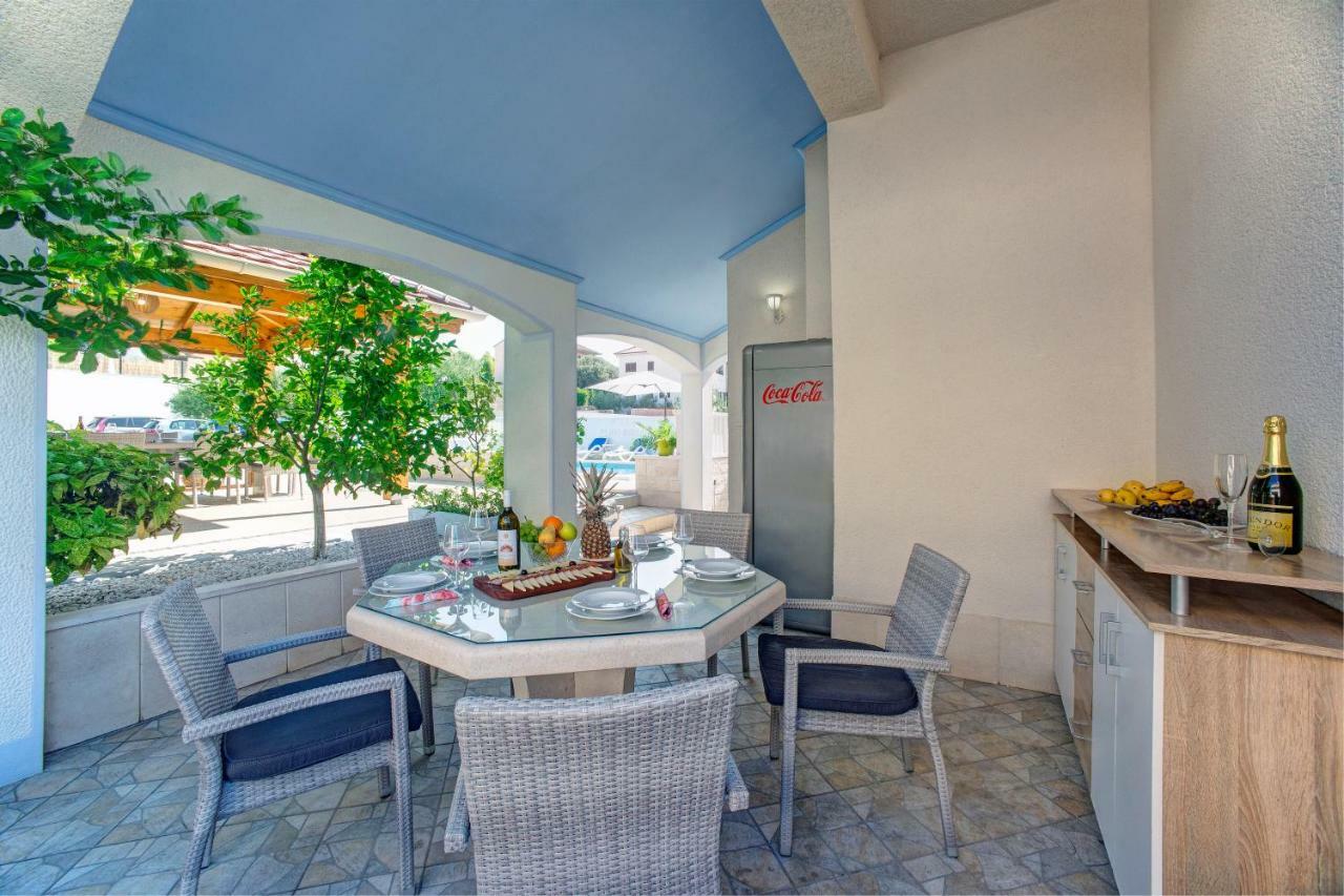 Apartments Plavi Biser Шибеник Екстер'єр фото