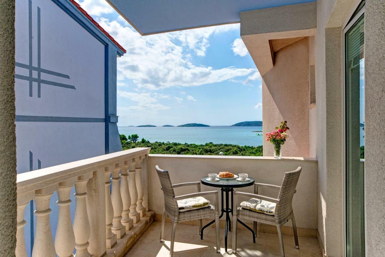 Apartments Plavi Biser Шибеник Екстер'єр фото