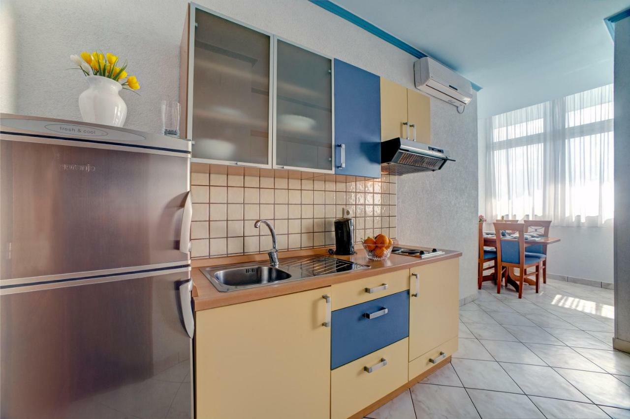 Apartments Plavi Biser Шибеник Екстер'єр фото