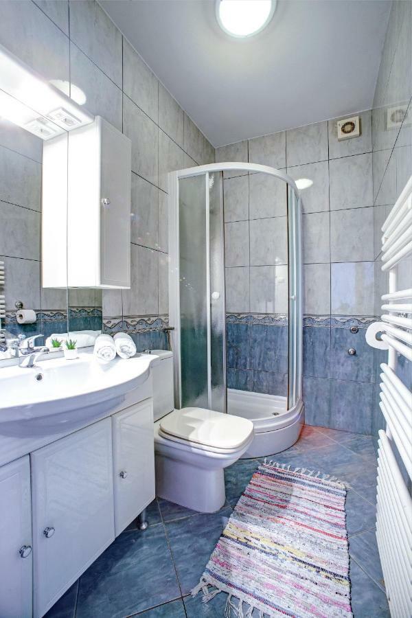 Apartments Plavi Biser Шибеник Екстер'єр фото